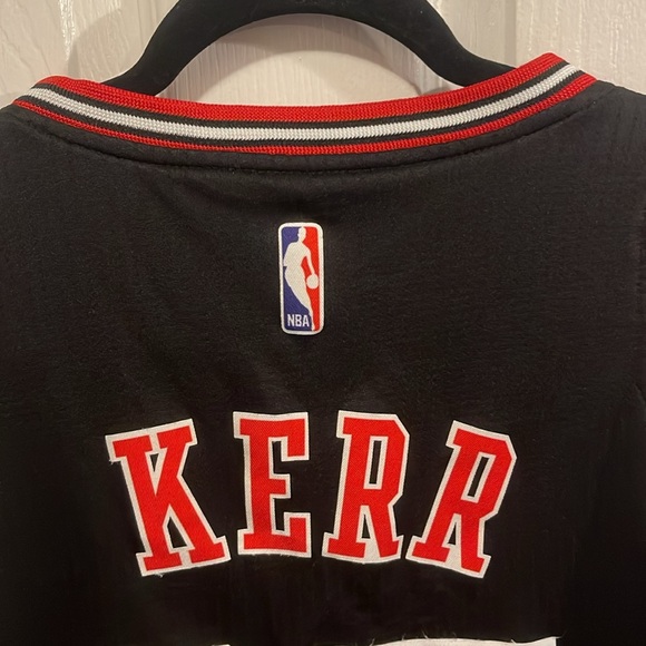 Adidas Chicago Bulls Jersey - Picture 5 of 6